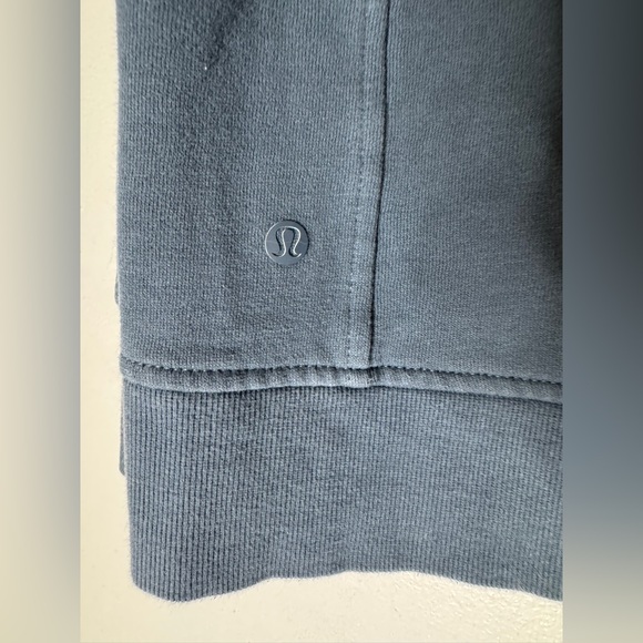 Lululemon Slate Blue Crew Neck Sweatshirt Kangaroo Pocket Size 6 - Picture 4 of 6